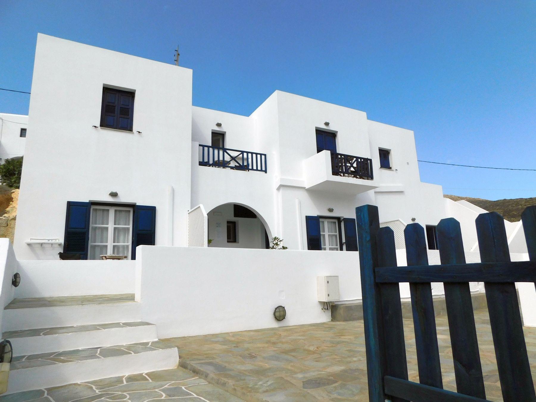 Pasithea Folegandros