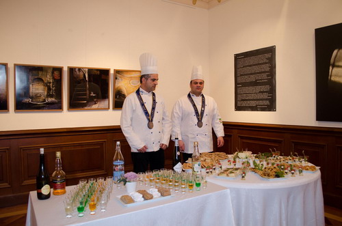 ΚΟΡΡΕΣ events catering Naxos wedding