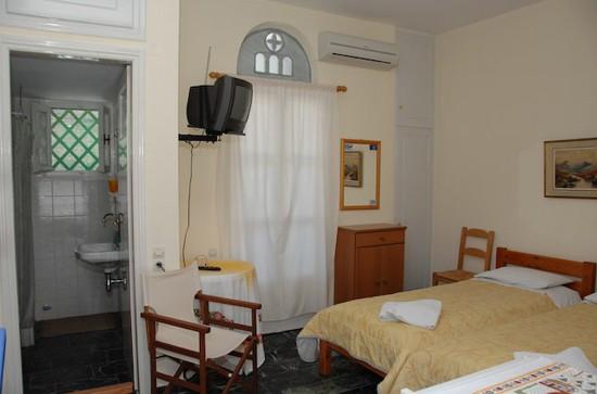 STUDIO MARIA TINOS