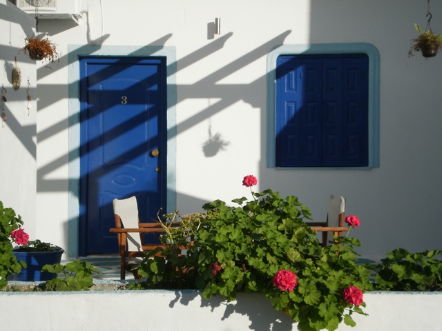 BEACH MILOS ROOMS