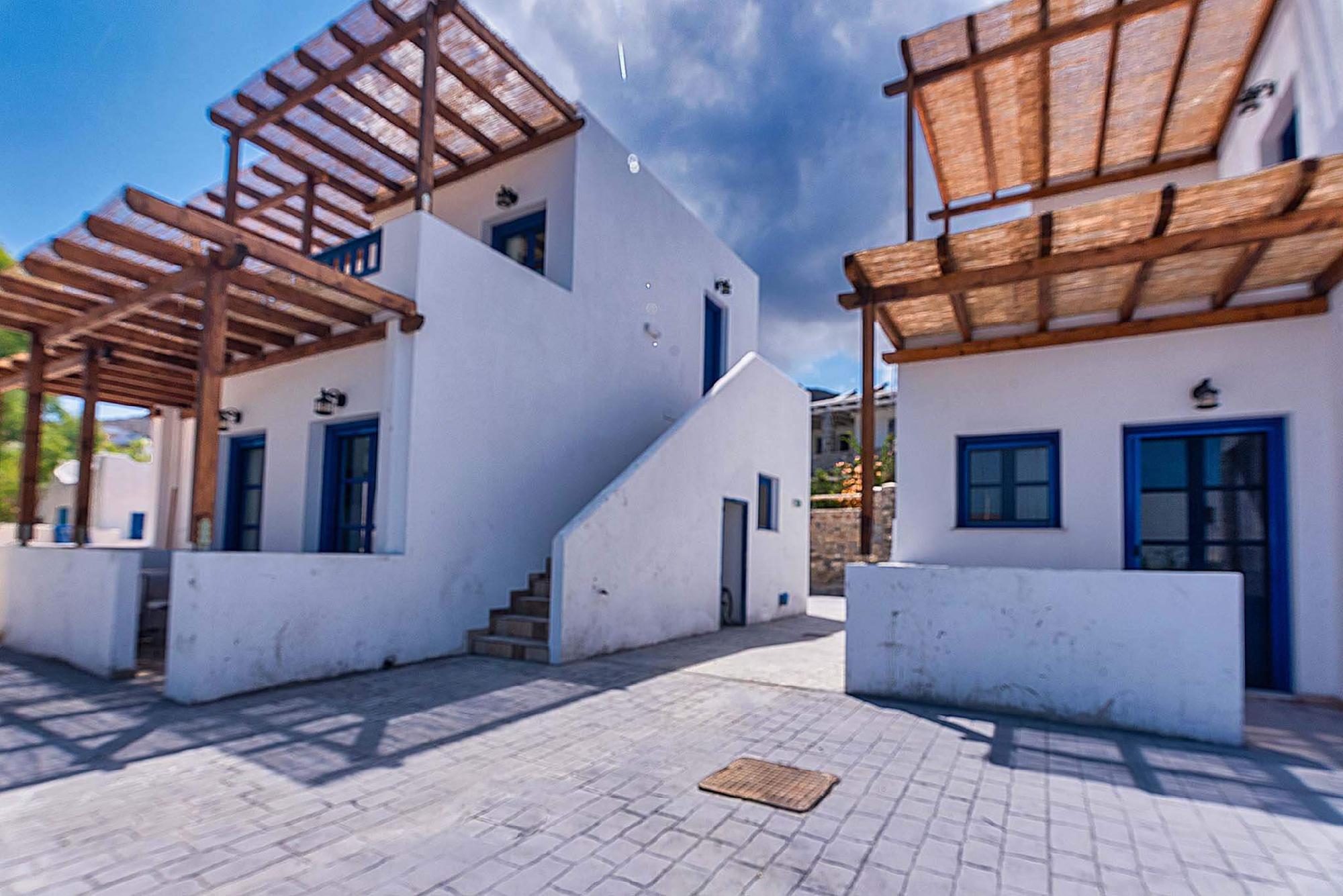 ALMIRIKI SERIFOS