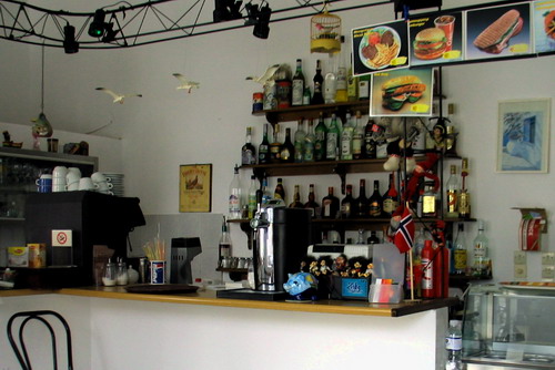 CAFE BABEL METAXA STATION