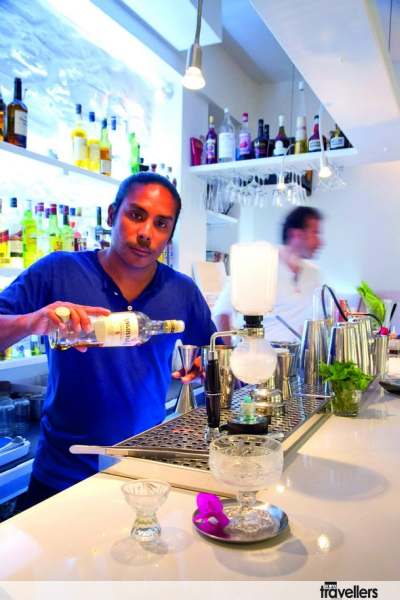 KOSMOS BAR