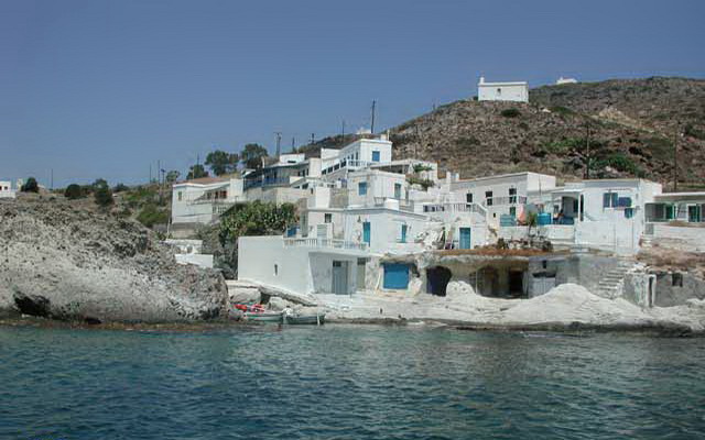 ΚΑΤΑΔΥΤΙΚΟ ΚΕΝΤΡΟ ΜΗΛΟΣ